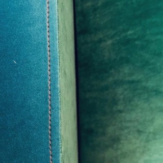 Paire de Fauteuils Seventies