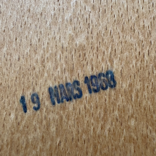 Restauration de Deux Chaises de Cuisine Seventies