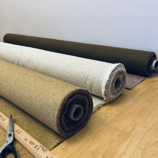 Double-Rideaux à pattes invisibles.