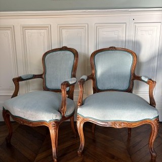 Restauration Paire de Fauteuils Cabriolets de Style Louis XV