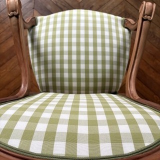 Changement de couverture d'un fauteuil cabriolet