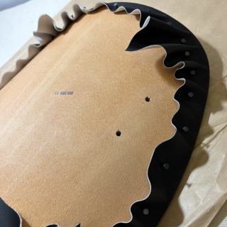 Restauration de Deux Chaises de Cuisine Seventies