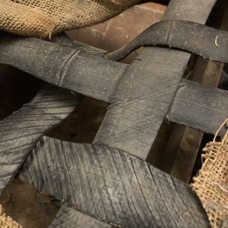 Paire de Fauteuils à Oreilles