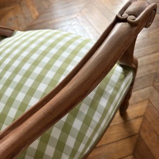 Changement de couverture d'un fauteuil cabriolet