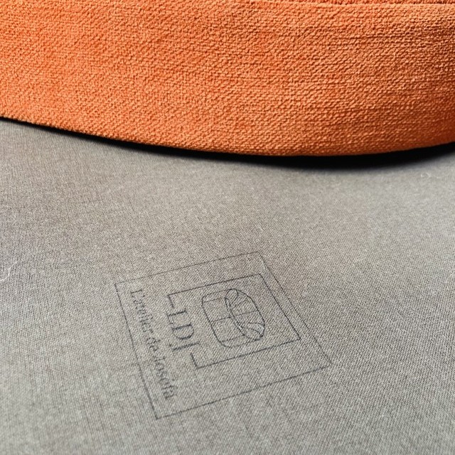 Série de 8 chaises gondoles de style Empire