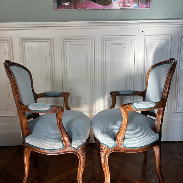 Restauration Paire de Fauteuils Cabriolets de Style Louis XV