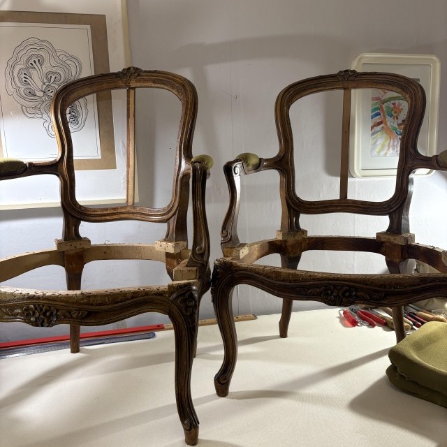 Restauration Paire de Fauteuils Cabriolets de Style Louis XV