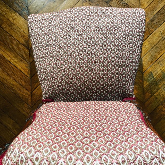 Réfection complète chaise Louis XV Régence