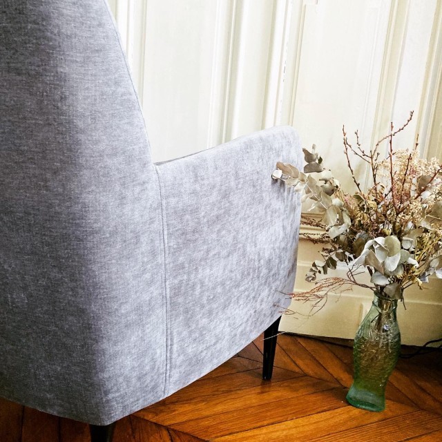 Changement de look pour ce fauteuil Antoine de chez Habitat