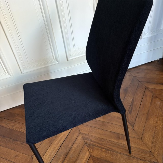 Changement de couverture chaises de salle à manger