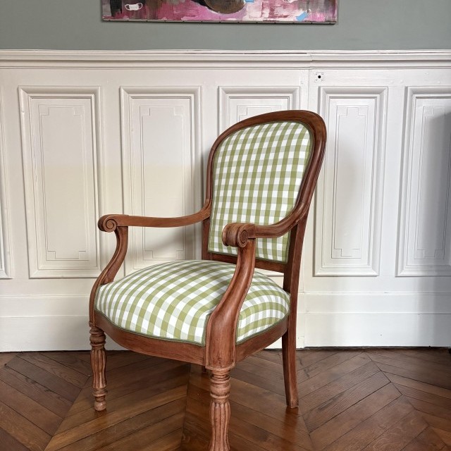 Changement de couverture d'un fauteuil cabriolet