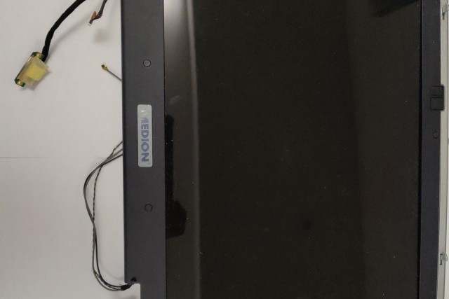 Ecran complet MEDION Lifetec LT97500 - Très bon état.