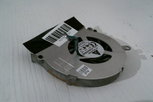 Ventilateur KDB04505HA MacBook pro A1226 2007