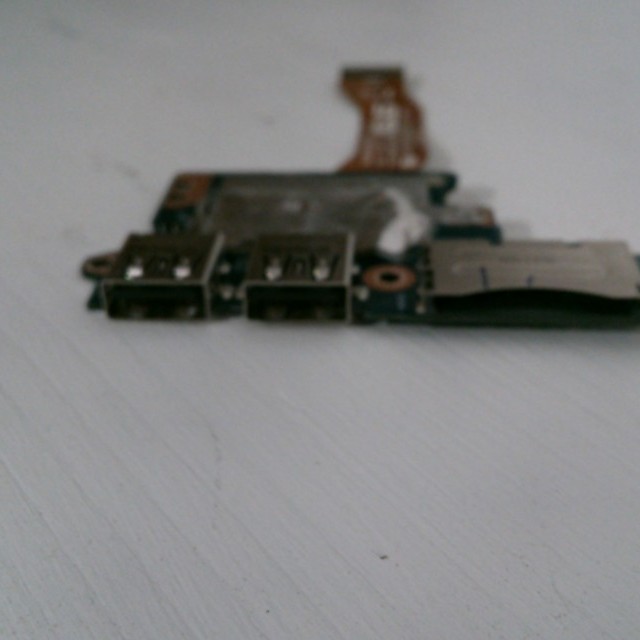 Conecteur wifi + USB + SD YA-4A 1 94v-0, pour ASUS UX303L