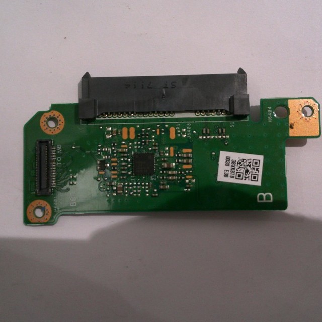 ASUS X456UQK connectique HDD