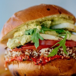 Burger chicken Gourmet