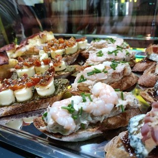 ALBUM : Pintxos - Planches à partager - cassolettes, sandwichs...     - CLIQUEZ ICI -