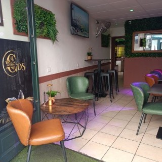 ALBUM : Salle lounge     - CLIQUEZ ICI -