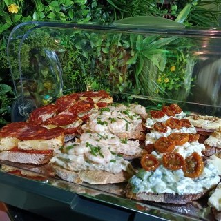 ALBUM : Pintxos - Planches à partager - cassolettes, sandwichs...     - CLIQUEZ ICI -