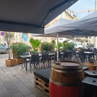 ALBUM : Salle de bar, piste de danse, terrasse     - CLIQUEZ ICI -