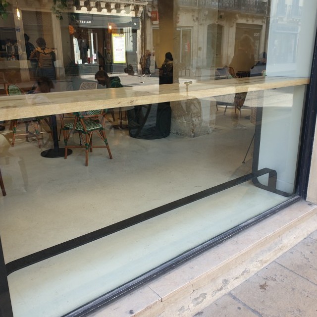 Table haute industriel- Modèle Nomade 00:10:23