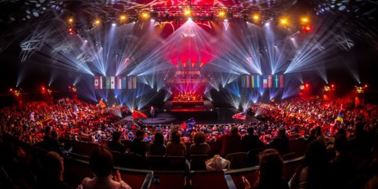 5E FESTIVAL INTERNATIONAL DU CIRQUE