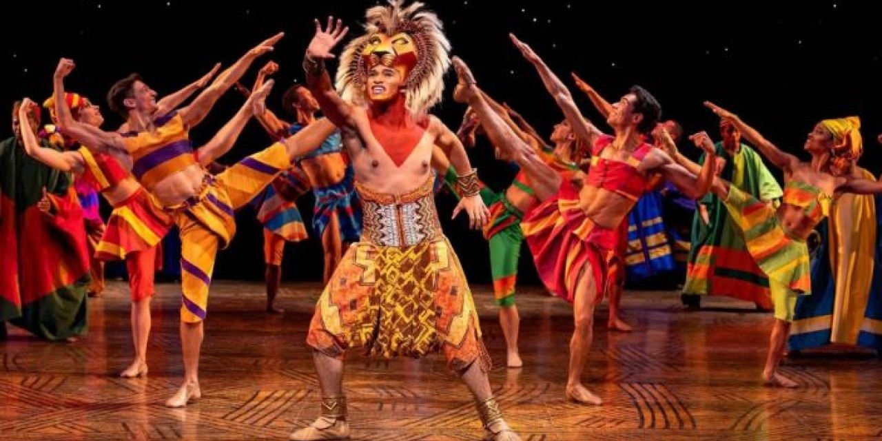 LE ROI LION - Théâtre Mogador
