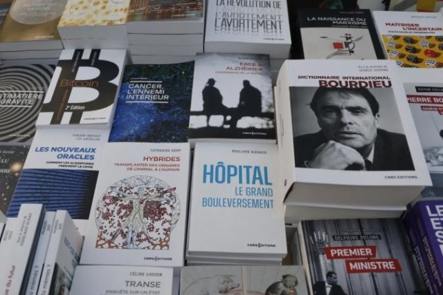 LIVRES A DISPOSITION - Salle Michel Boulanger
